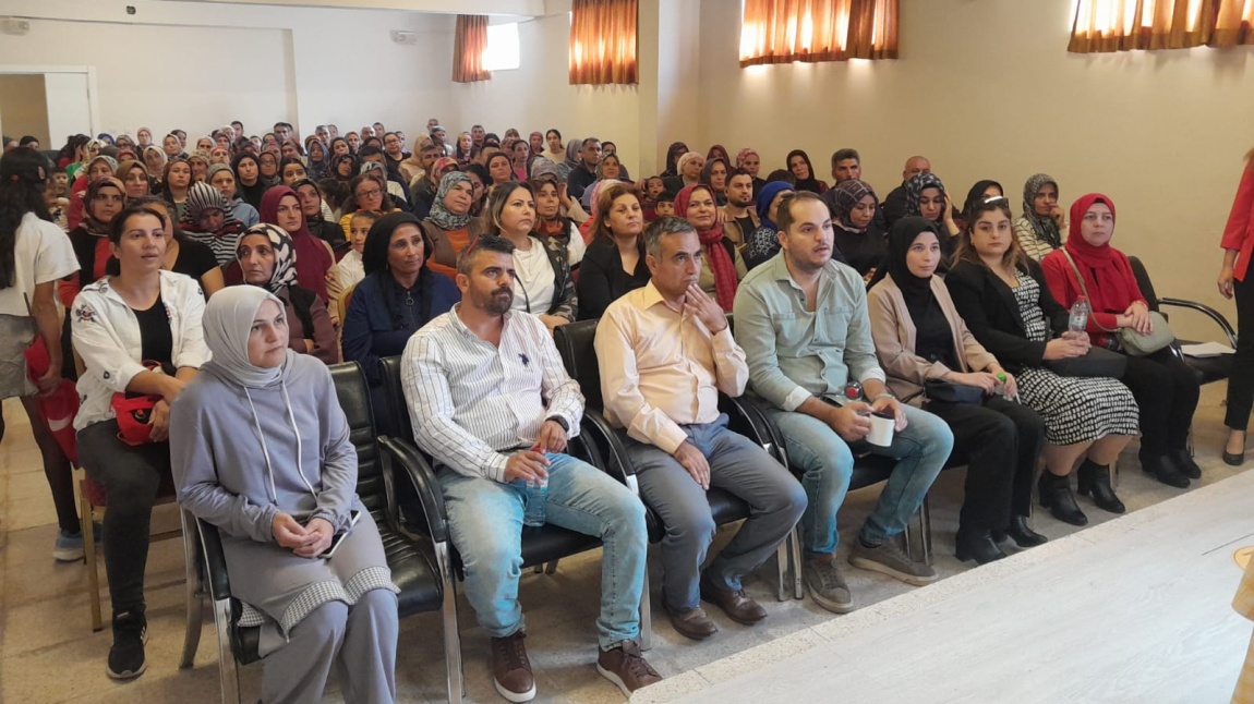 Okul Aile Birliği Genel Kurul Toplantısı Ve Veli Toplantısını Gerçekleştirdik.